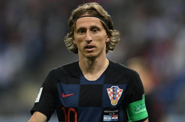 重返第6快船双杀尼克斯谈3件事哈登29分轻伤不下火线伦纳德27+10